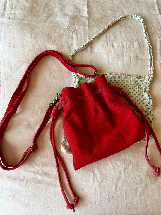 Free People Handbags - Free People Red Suede Drawstring Bucket Bag or pouch - removable strap